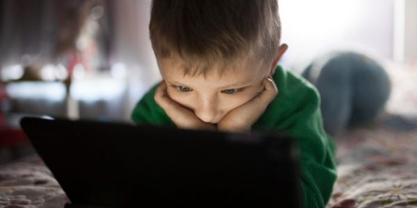 Jak zabezpieczyć maluchów wirtualnej przestrzeni - ochrona najmłodszych użytkowników internetu