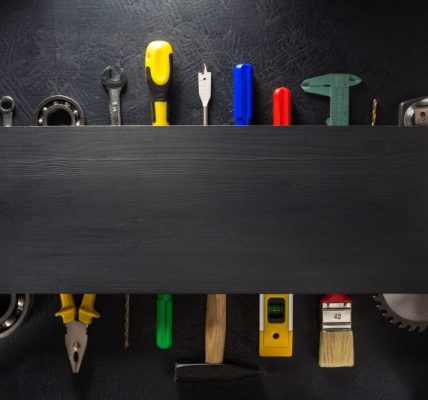 Porady jak efektywnie uporządkować narzędzia w swoim warsztacie domowym